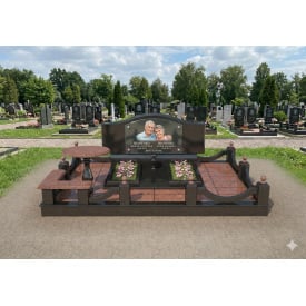 Меморіальний комплекс для двох