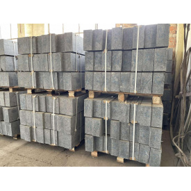 Гранітний бордюр дорожній пиляний ГП-1 (Лабрадорит)