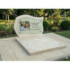 Сімейний пам'ятник із майданчиком мармуровий піщаник Васильевка