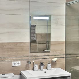 Дзеркало Global Glass MR-15 400х700, з LED-підсвічуванням