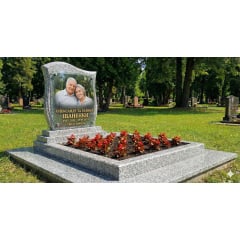 Елітний гранітний пам'ятник для сімейної пари Львів