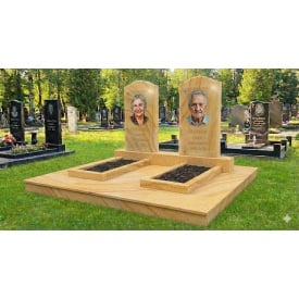 Подвійний пам'ятник із жовтого піщаника з майданчиком і цоколем