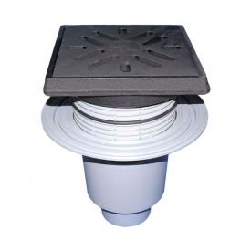 Дворовий трап Hutterer&Lechner HL616.1/5 серії Perfekt вертикальний з обтискним фланцем