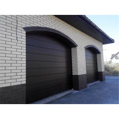 Секционные гаражные ворота Gant Plus - панель Широкая линия, размер 4100x3200 мм., цвет Венге. Ручное управление. Киев