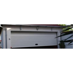Секционные гаражные ворота Gant PR - панель Широкая линия, размер 2600x2200 мм., цвет Серебро RAL 9006. Ручное управление. Киев