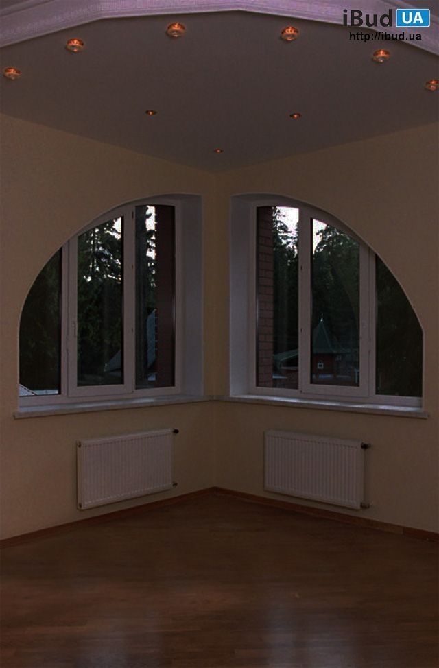 Металлопластиковое окно из ПВХ профиля REHAU