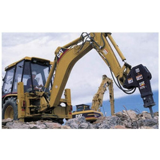 Демонтаж стены гидромолотом CAT H70