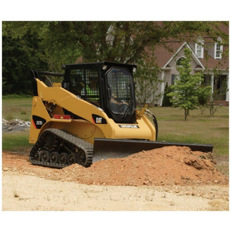 Планировка земли гусеничным бульдозером Caterpillar D5G XL
