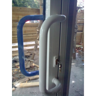 Настав час щось змінювати: виготовлення вхідних дверей з алюмінію за індивідуальними розмірами від заводу в Києві (ТОВ Редвін Груп)