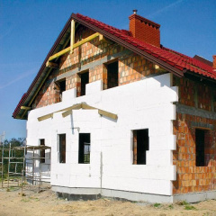 Система утеплення Ceresit для фасаду будинку пінопластом 50 мм Вишневе