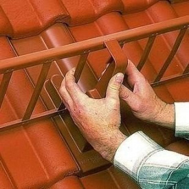 Скоба для снегозадерживающей лестницы Braas коричневая
