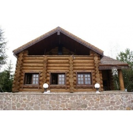 Строительство деревянного дома из бревен