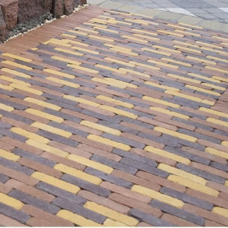 Тротуарная плитка Золотой Мандарин Барселона Антик 192х45х60 мм коричневый на сером цементе