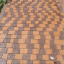 Тротуарна плитка Золотий Мандарин Креатив 60 мм на сірому цементі коричневий Івано-Франківськ