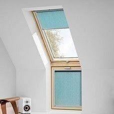 Вертикальне карнизне вікно VELUX PREMIUM VFE 3073 PK31 94х60 см Ужгород