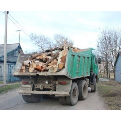 Вывоз строительного мусора автомобилем КАМАЗ Киев