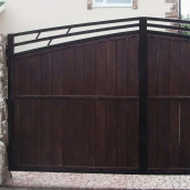 Деревянные ворота для дома Модерн под заказ