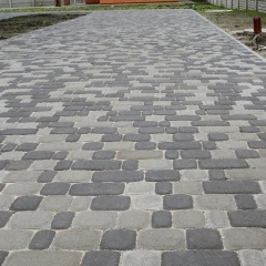 Тротуарна плитка Золотий Мандарин Старе місто 120х40 мм на сірому цементі чорний Київ