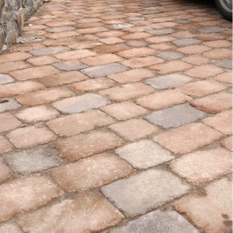 Тротуарна плитка Золотий Мандарин Цегла антик на сірому цементі 240х160х90 мм (коричневий)
