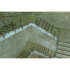 Поворотная лестница на 180 градусов с перилом из нержавейки Киев