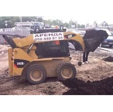 Аренда мини-погрузчика Caterpillar 242 B3 53 кВт