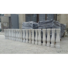 Балясина точкова з пісковика 800х150 мм світло-сіра