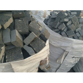 Брусчатка пилено-колотая Габбро 100x100x50 мм черная