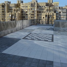 Монтаж плоскої експлуатованої покрівлі з пвх мембраною