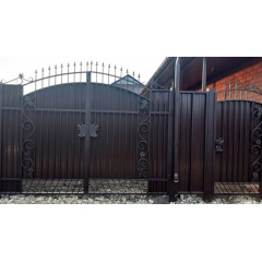 Ворота с калиткой профнастил кованые закрытые Legran Белая Церковь