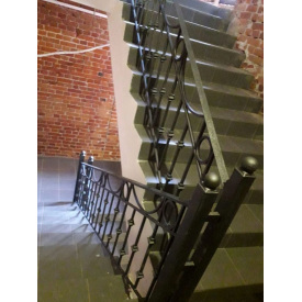Перила для сходових кліток житлових будинків зміцнені Legran