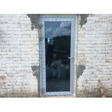 Алюмінієві двері для будинку з цільним склопакетом