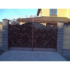 Ворота 3.4x1.8м з профнастилом з художніми елементами Legran Ромни