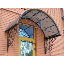 Арочний козирок для вхідних дверей