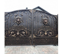 Ковані ворота ручної роботи, міцні, симетричні з левами 3.6х1.8 м. Legran