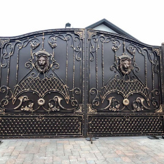 Ковані ворота ручної роботи, міцні, симетричні з левами 3.6х1.8 м. Legran Ромни