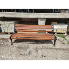 Скамейка садово-парковая №6 1800х560х760 мм деревянная на чугунных ножках Киев