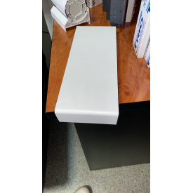 Подоконники белые матовые Украина 1000 мм с заглушками в комплекте