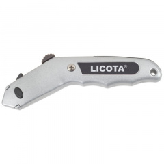 Нож малярный Licota (AKD-10001) Рівне