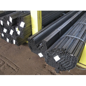 Труба профильная стальная 60х30х1.5 мм