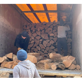 Дрова дубові колоті по 35-40 см Drovianik, ціна без доставки