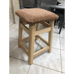 Стільчик бук з матерчатим сидінням 450x300x300 мм Петрово