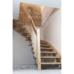 Изготовление бескаркасных лестниц из твердых пород дерева Житомир