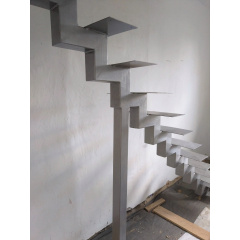 Лестницы металлические внутренние в дом с грунтом Legran Ивано-Франковск