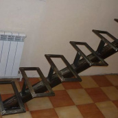 Изготовление металлокаркаса лестниц с черного металла труба 100х100