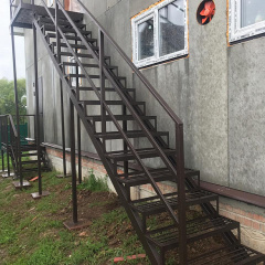 Маршевая лестница металлическая внешняя Legran Ужгород