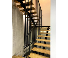 Лестницы металлические с косоуром, каркас металлических лестниц Legran