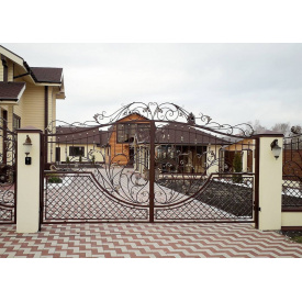 Ворота кованые открытые сюжетные Legran