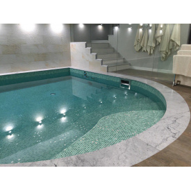 Плитка из гранита для бассейна Новоданиловский 40х40