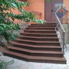 Плити із Жадківського граніту червоного Харків