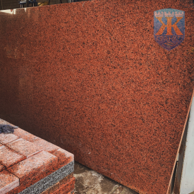 Плиты для облицовки фасада из красного Лезниковского гранита Житомирские граниты 